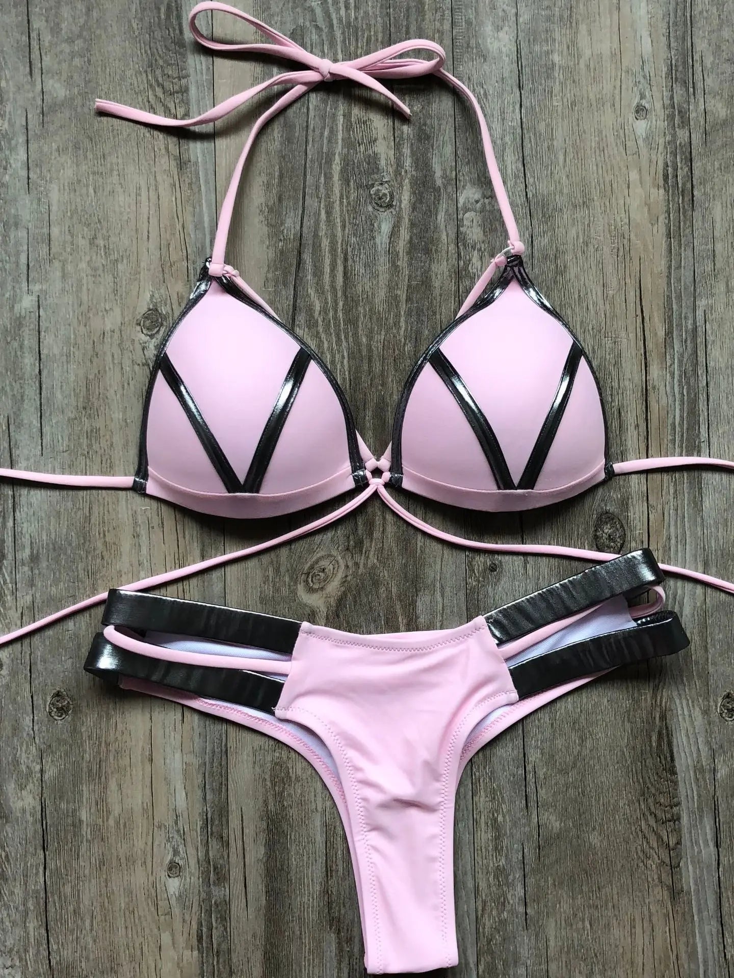 Flor® | Effortless and Bikinis