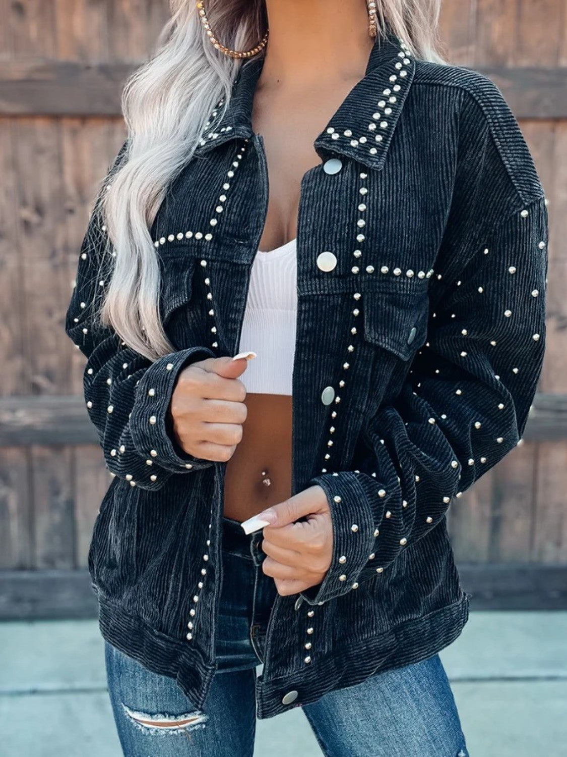 Klassisch gestaltete Jacke
