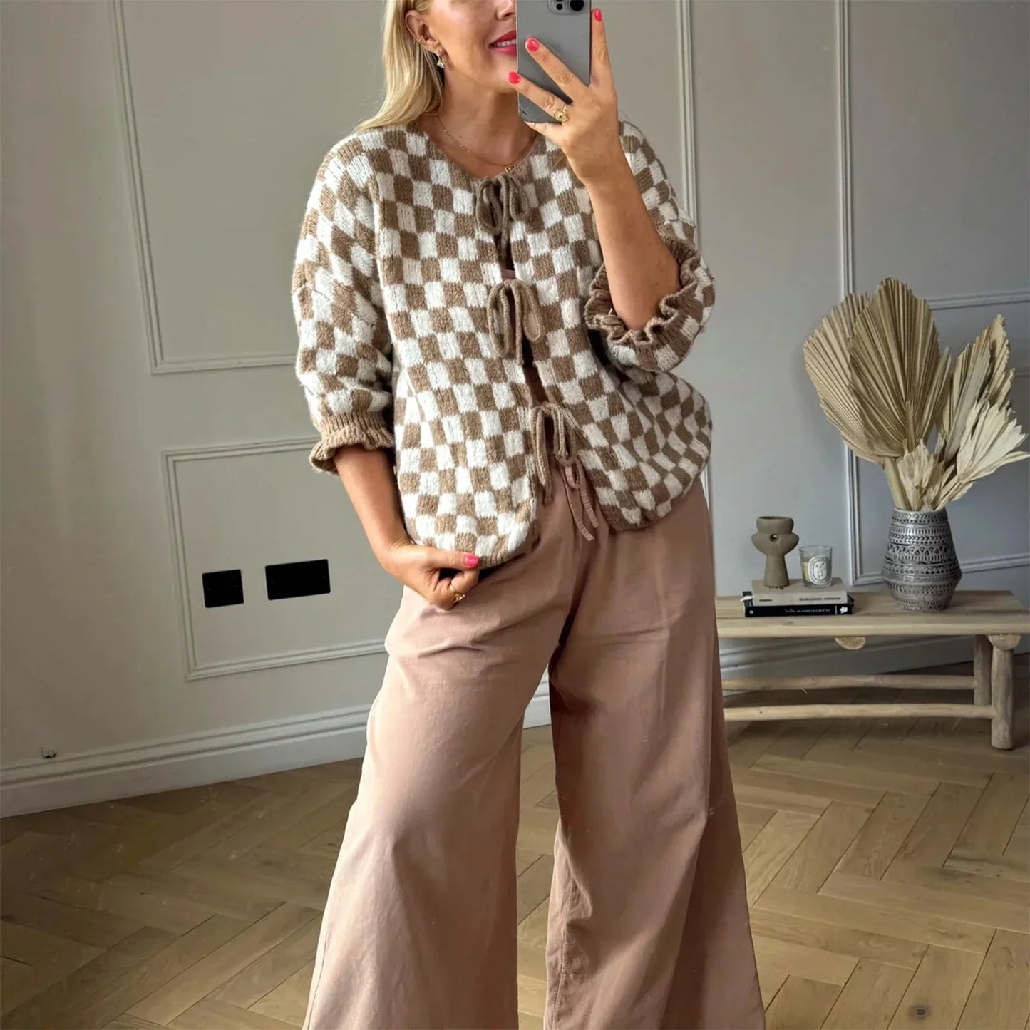 Anmutig gestaltete Pullover