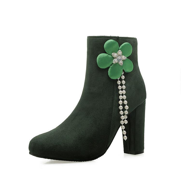Klassische Orthopädische Stiefel mit zeitlosem Stil