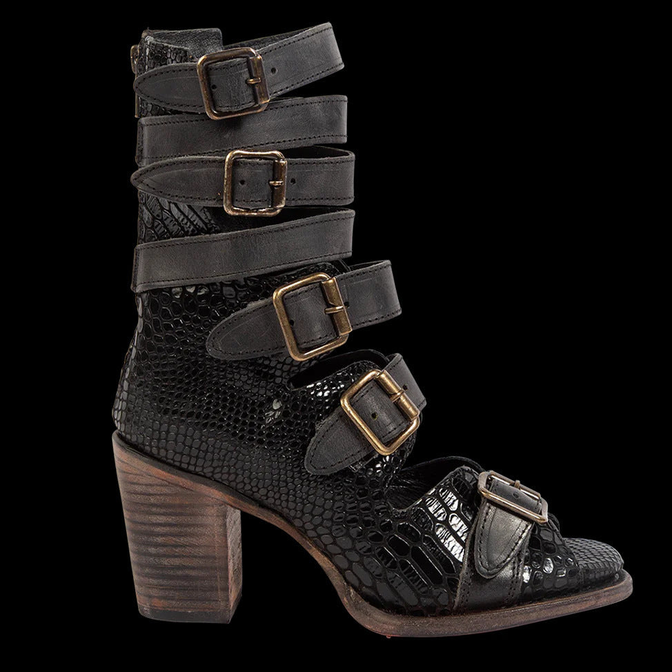 Wunderschön gefertigte Orthopädische Sandalen