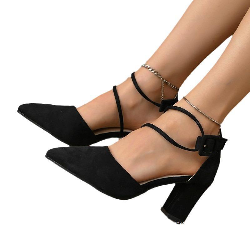 Anmutige Orthopädische Sandalen für modernen Look