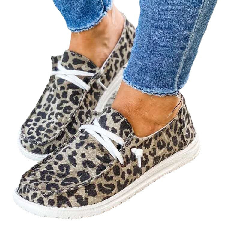 Klassische Orthopädische Schuhe mit zeitlosem Stil