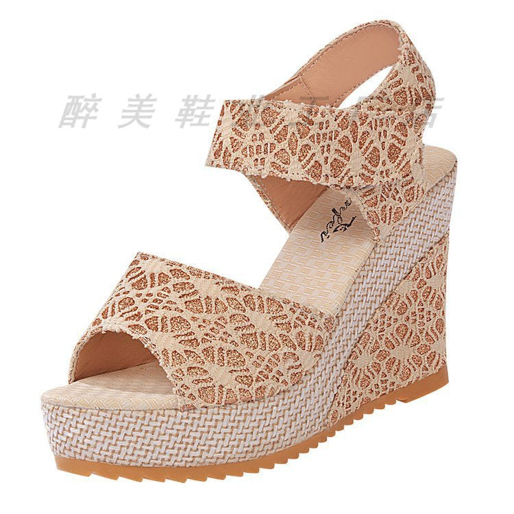 Wunderschön gefertigte Orthopädische Sandalen