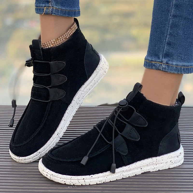 Maßgeschneiderte und bequeme orthopädische Stiefel