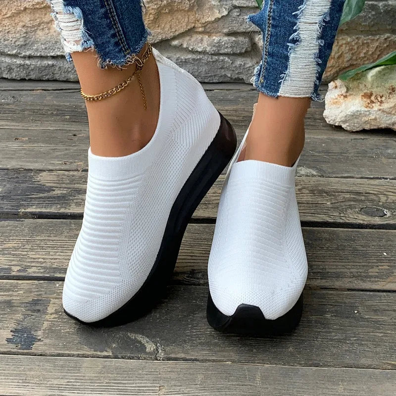 Stützende und trendige orthopädische Turnschuhe