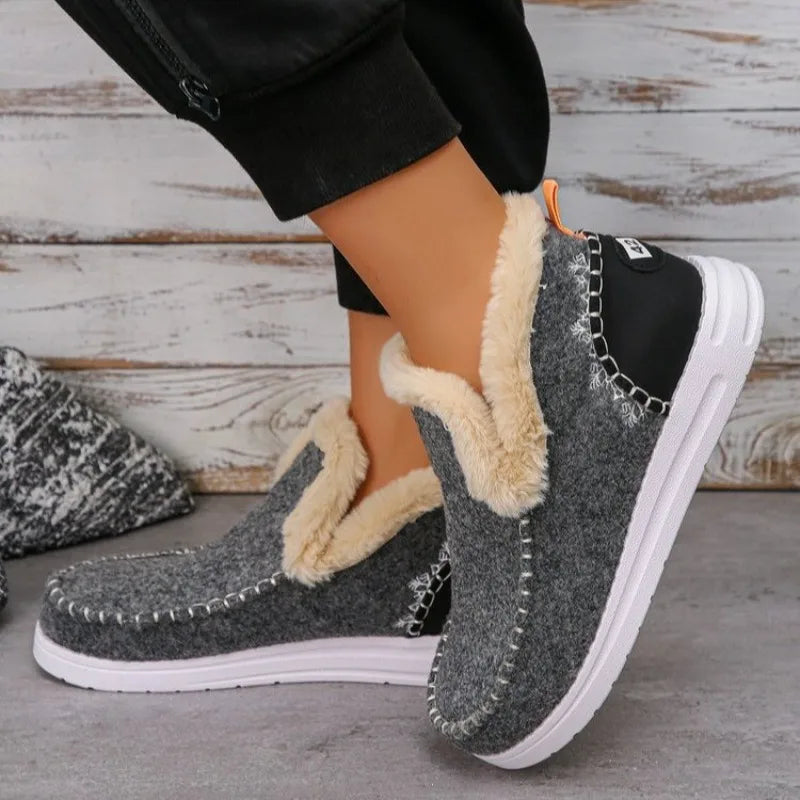 Bequeme und modische orthopädische Stiefel