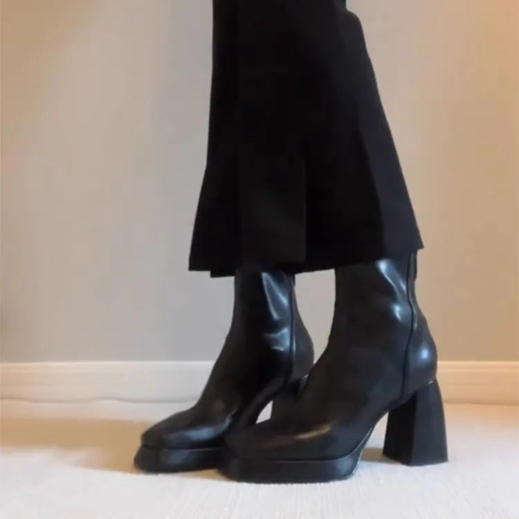 Vielseitige und stützende orthopädische Stiefel