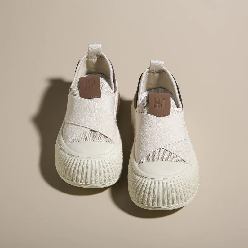 Lässige und stützende orthopädische Schuhe