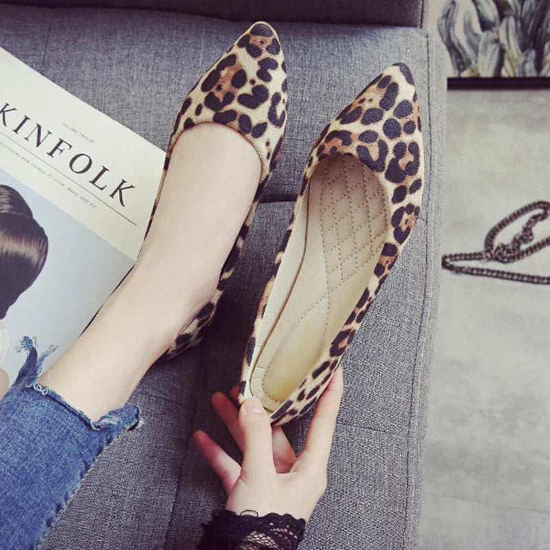 Stützende und stilvolle orthopädische Ballerinas