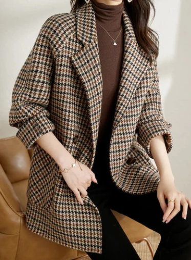Anmutig gestaltete Jacke