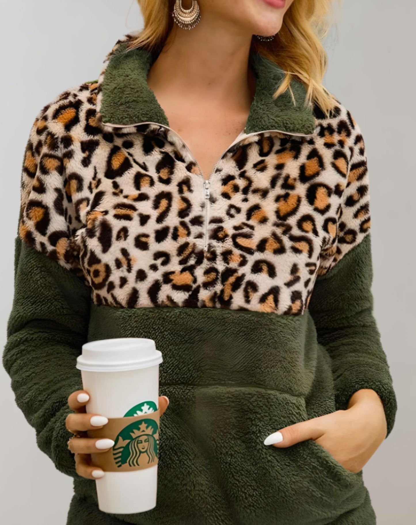 Anmutig gestaltete Pullover
