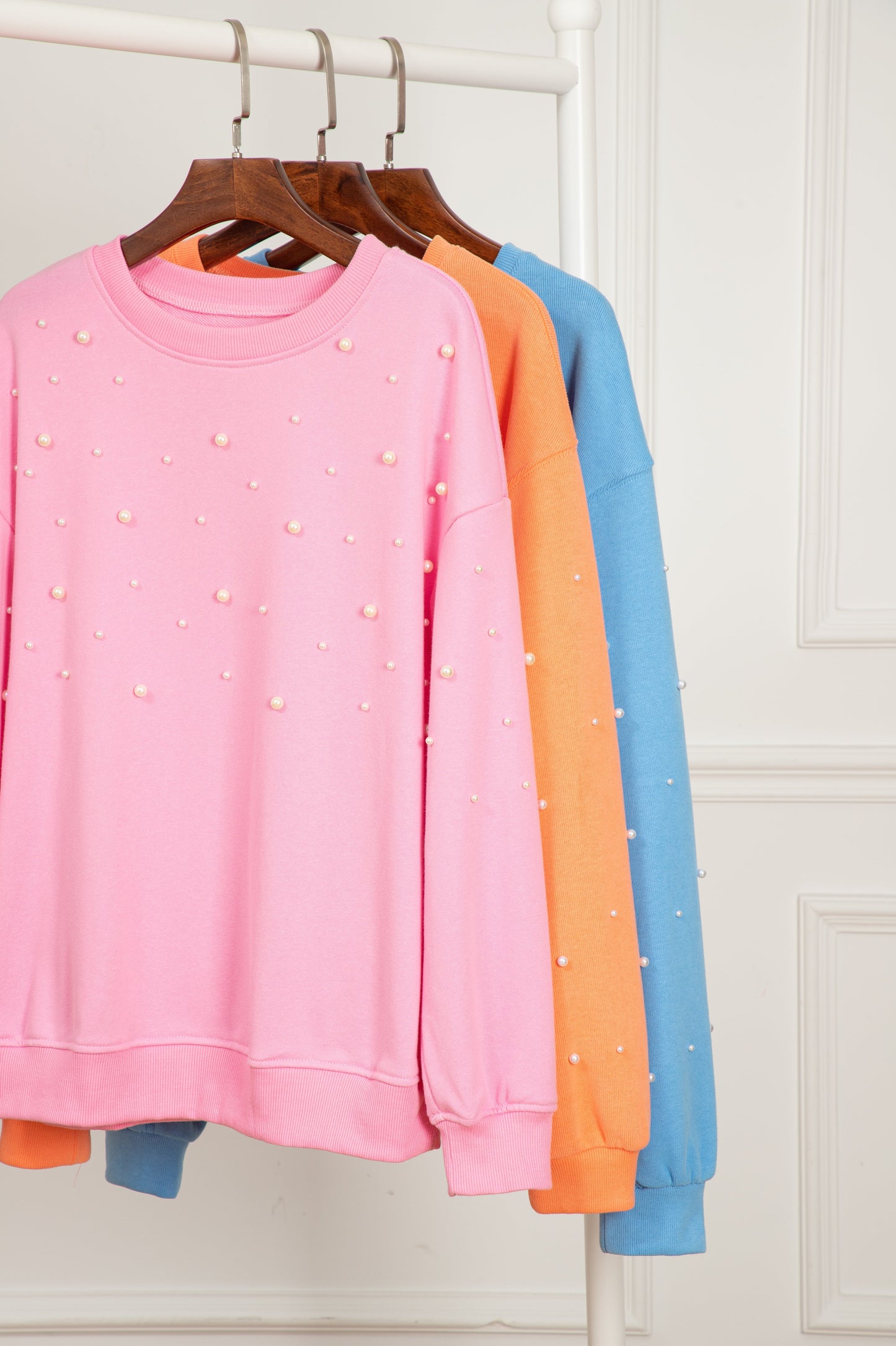 Anmutig gestaltete Pullover