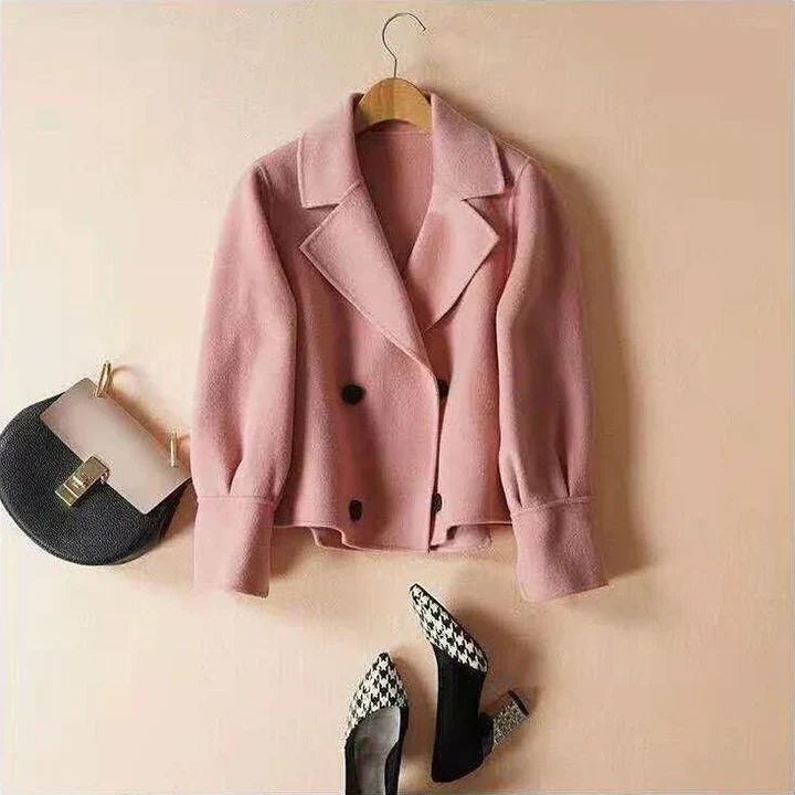 MW | ein kurzer einfarbiger Damenmantel