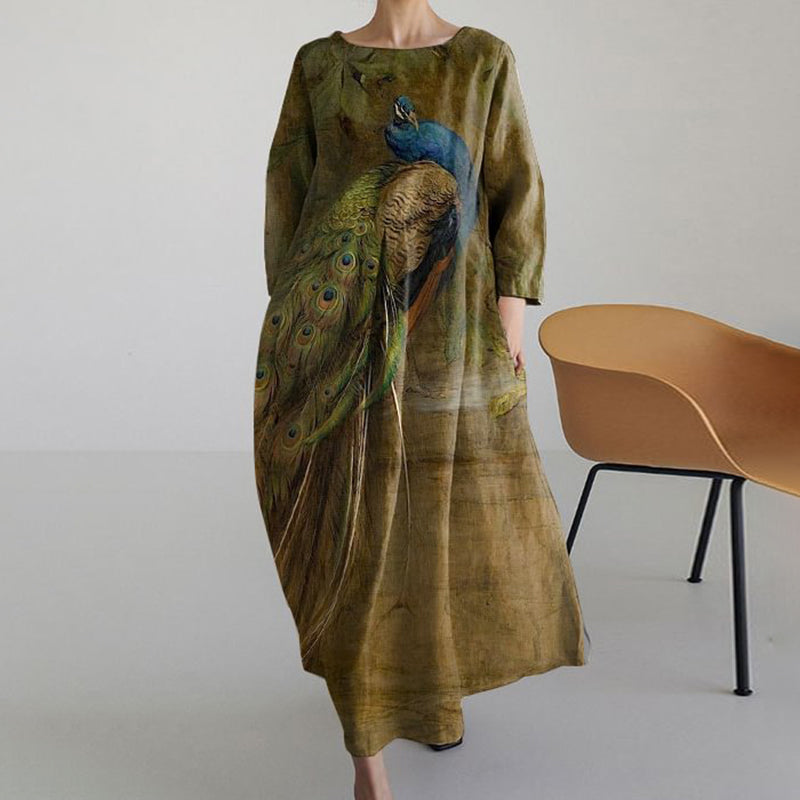Klassisch gestaltete Kleid