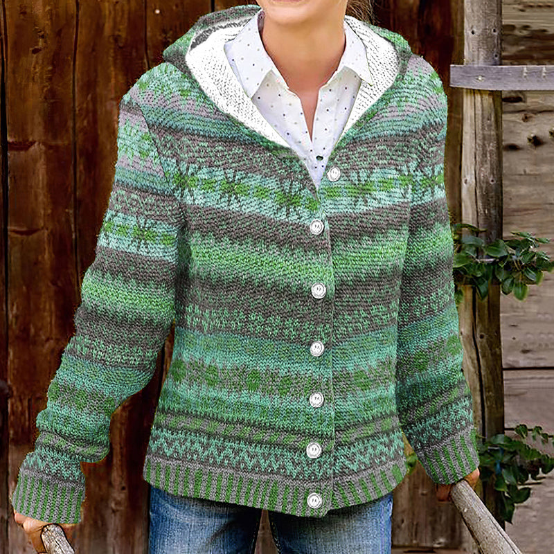 Wunderschön gefertigte Strickjacke