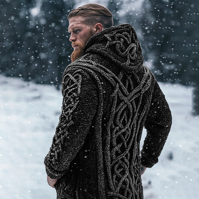 Wunderschön gefertigte Strickjacke