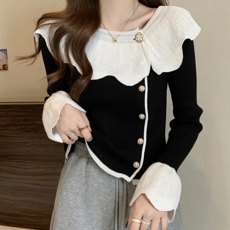 Anmutig gestaltete Pullover