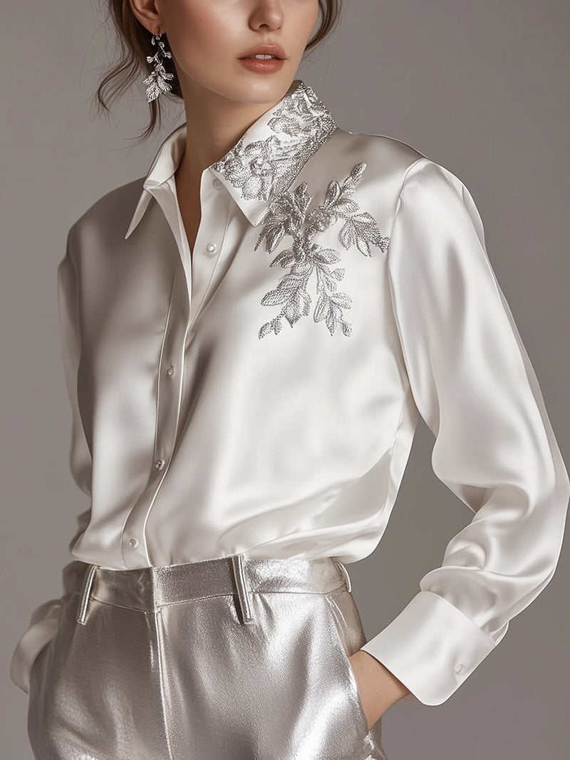 Elegant gestaltete Bluse