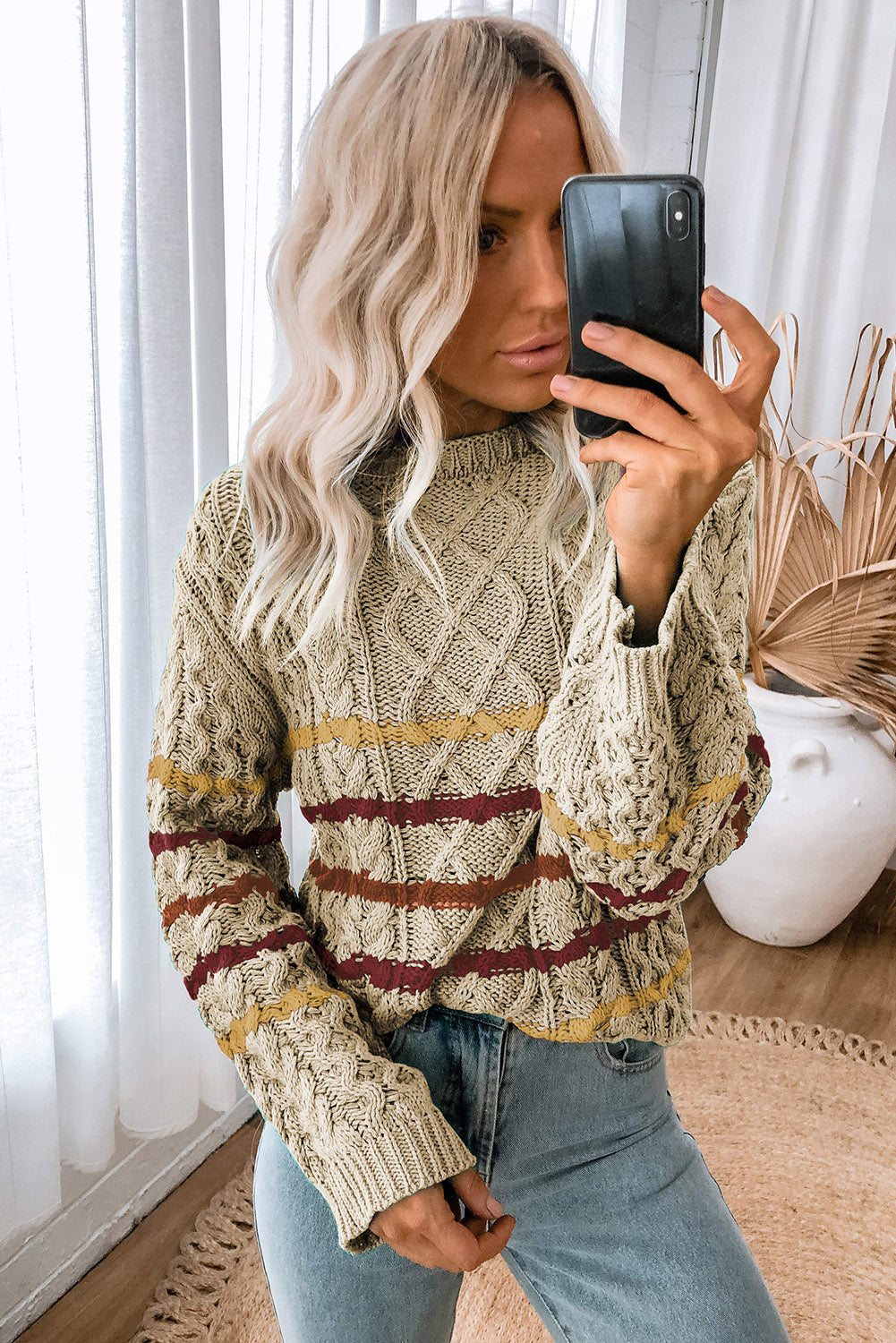 Anmutig gestaltete Pullover