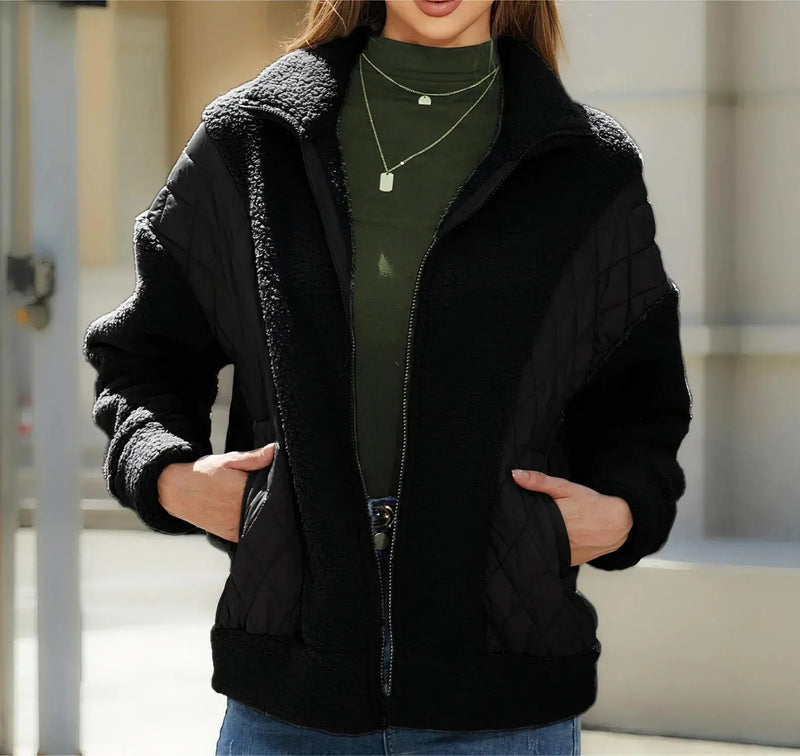 Klassisch gestaltete Jacke