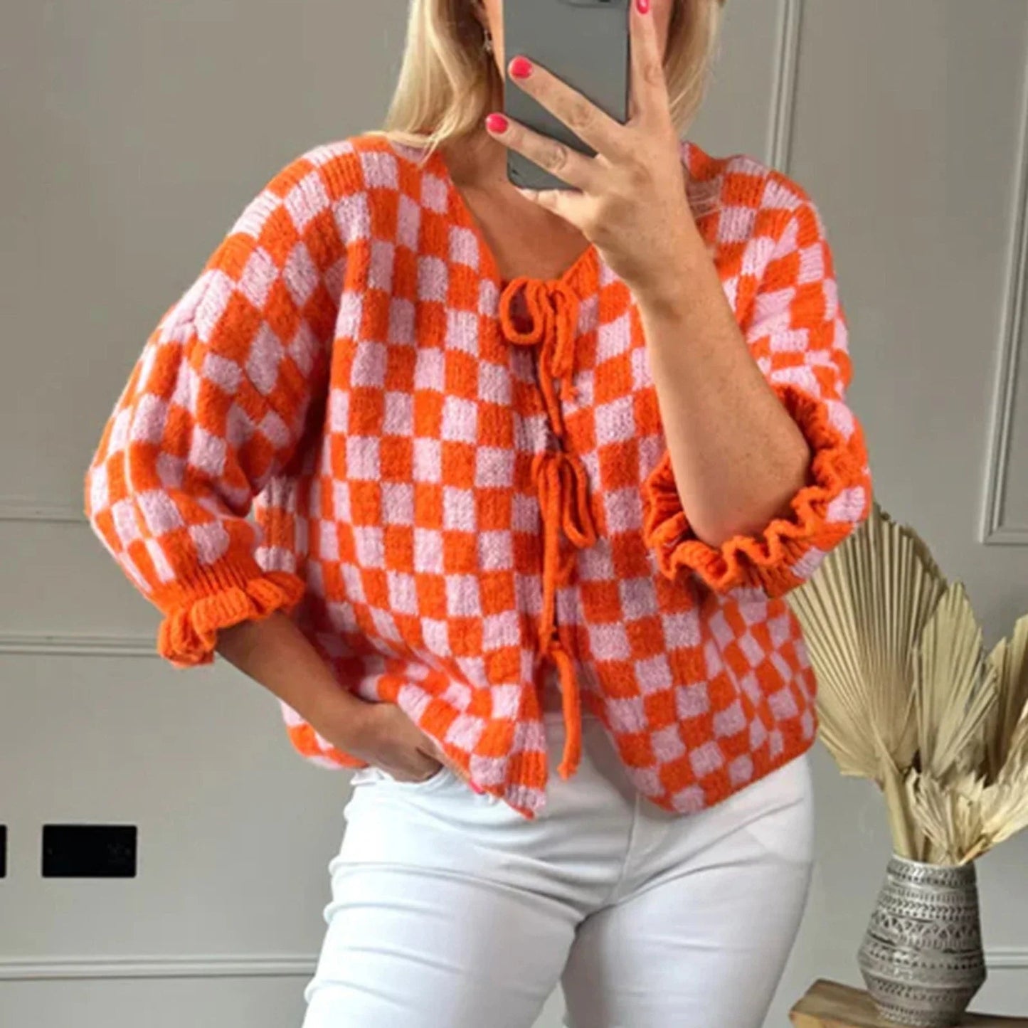 Anmutig gestaltete Pullover