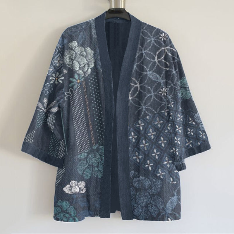 Anmutig gestaltete Strickjacke