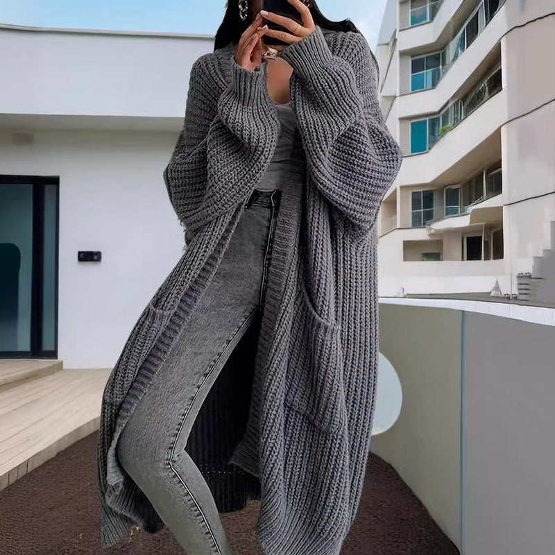 Anmutig gestaltete Strickjacke