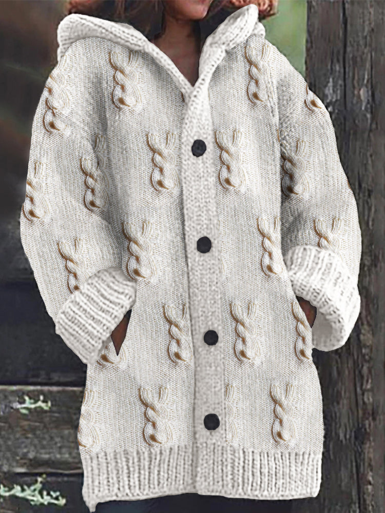 Durchdacht gestaltete Strickjacke