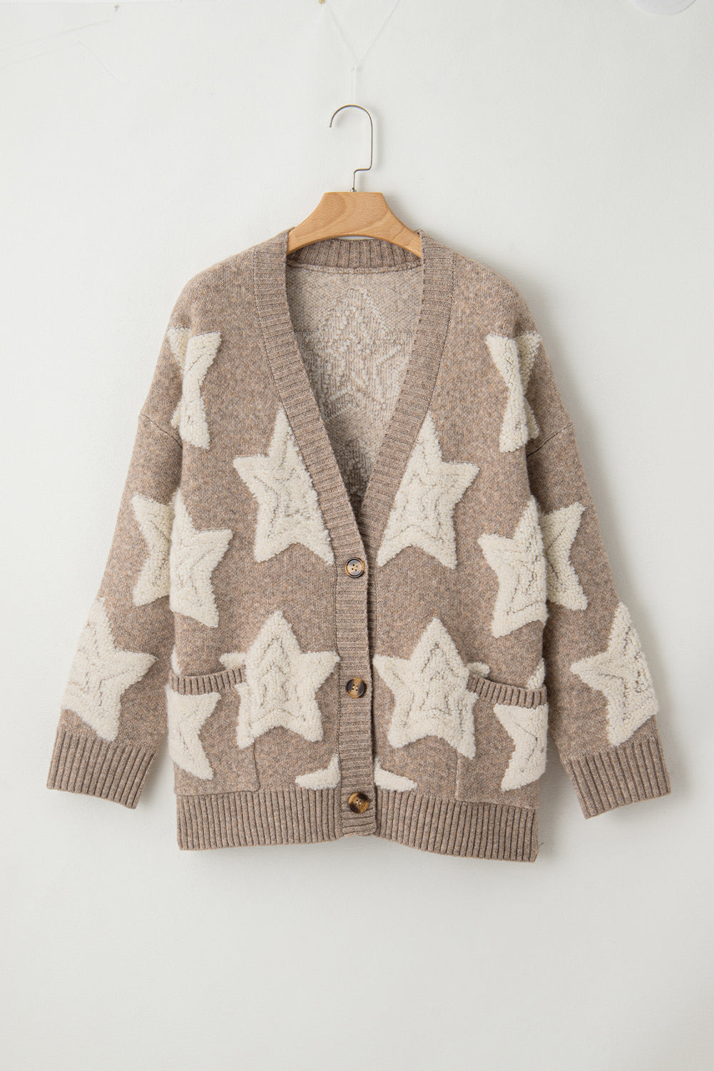 Anmutig gestaltete Pullover