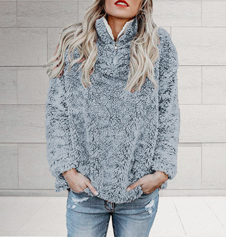 Klassisch gestaltete Pullover