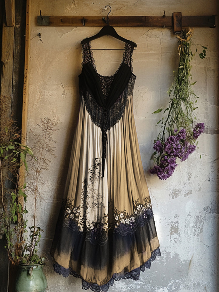 Klassisch gestaltete Kleid