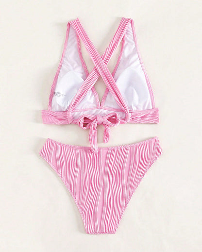MW | Einfarbiger, sexy Bikini mit tiefem V-Ausschnitt
