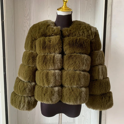 Anmutig gestaltete Jacke