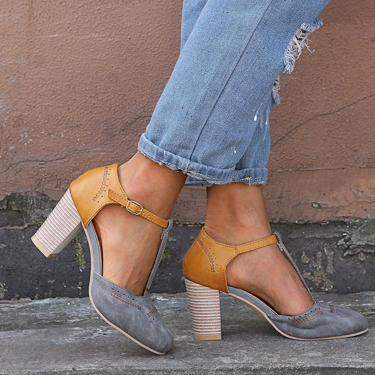 Klassische Orthopädische Schuhe mit zeitlosem Stil