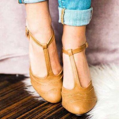 Anmutige Orthopädische Sandalen für modernen Look
