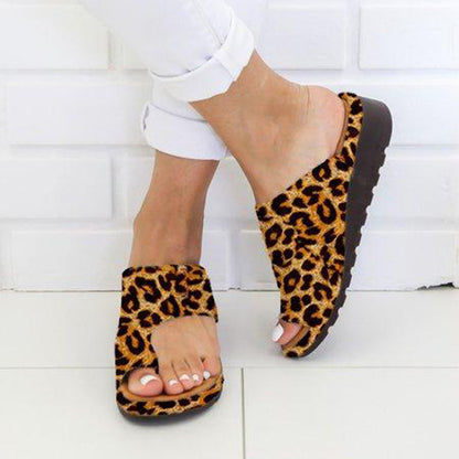 Anmutige Orthopädische Sandalen für modernen Look