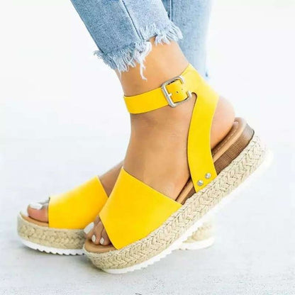 Klassische Orthopädische Sandalen mit zeitlosem Stil