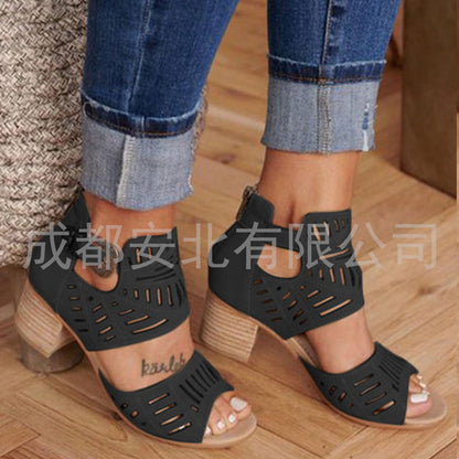 Anmutige Orthopädische Sandalen für modernen Look
