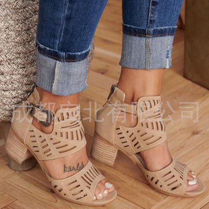 Anmutige Orthopädische Sandalen für modernen Look