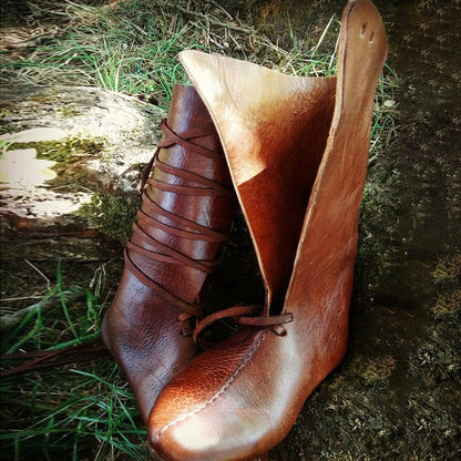 Schicke Orthopädische Stiefel mit einzigartigem Design
