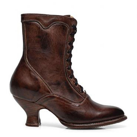 Bequeme orthopädische Stiefel für den Alltag