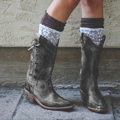 Klassische Orthopädische Stiefel mit zeitlosem Stil