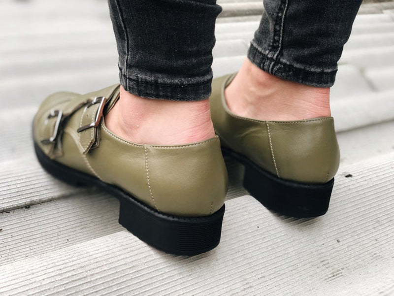 Klassische Orthopädische Schuhe mit zeitlosem Stil