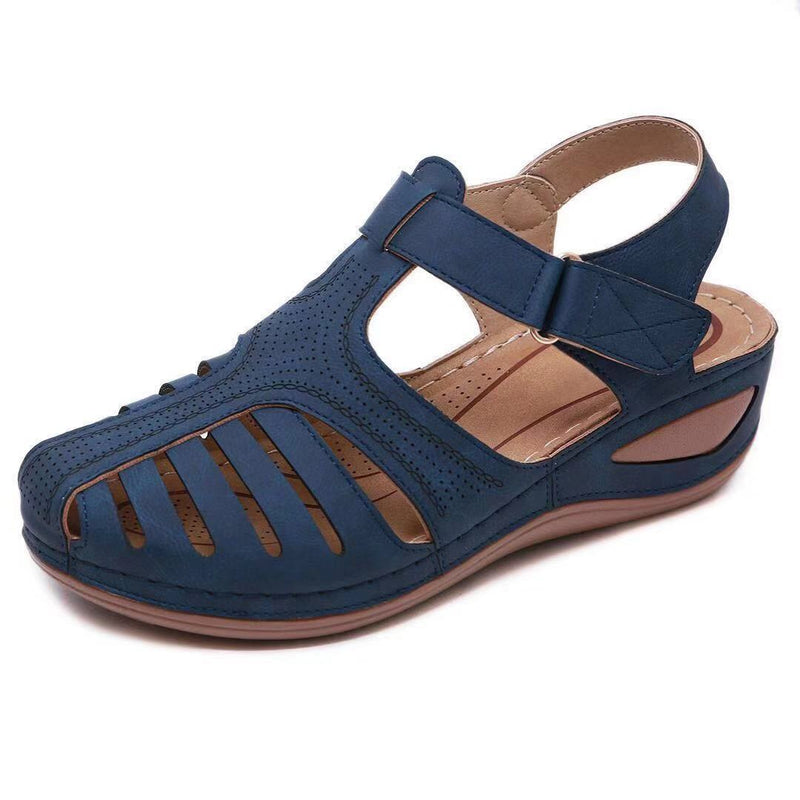 Klassische Orthopädische Sandalen mit zeitlosem Stil