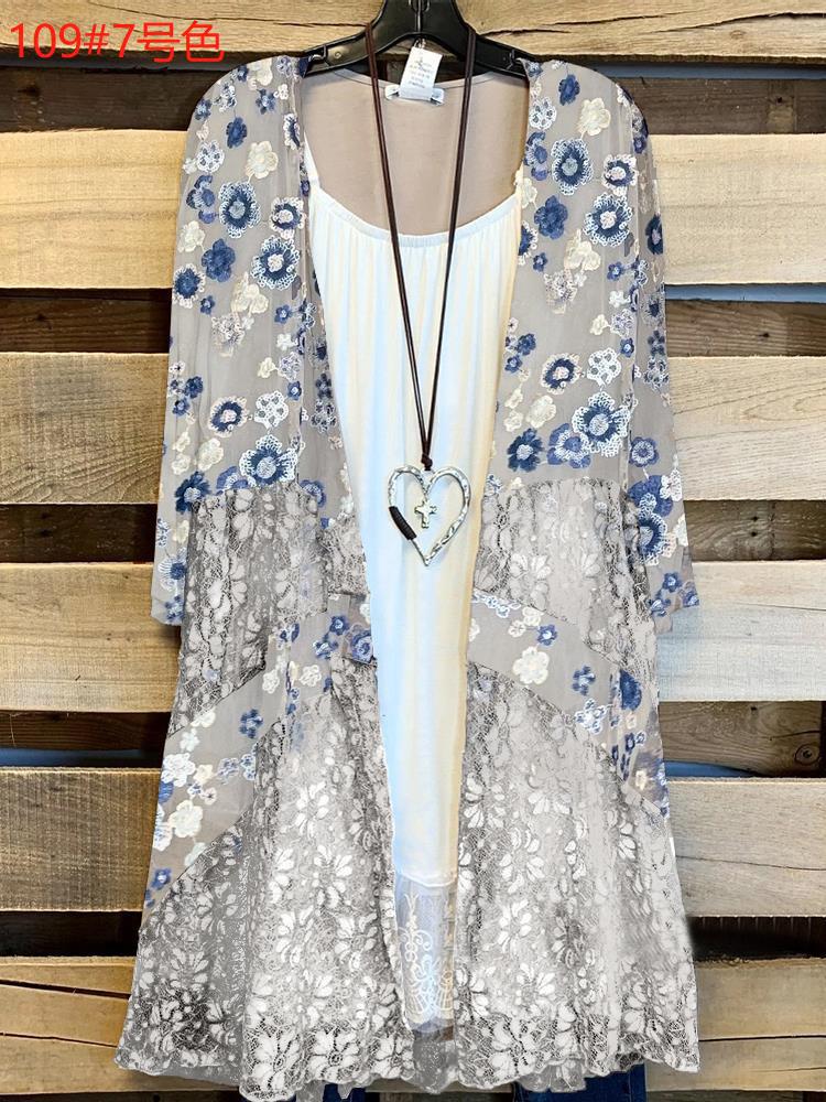Klassisch gestaltete Jacke