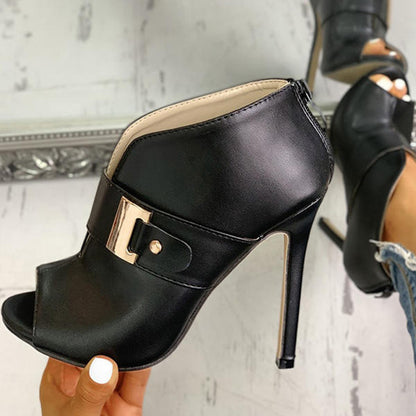 Klassische Orthopädische Sandalen mit zeitlosem Stil