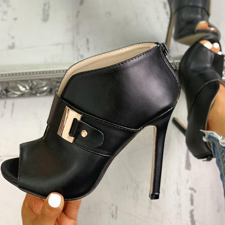 Klassische Orthopädische Sandalen mit zeitlosem Stil