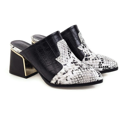 Klassische Orthopädische Schuhe mit zeitlosem Stil
