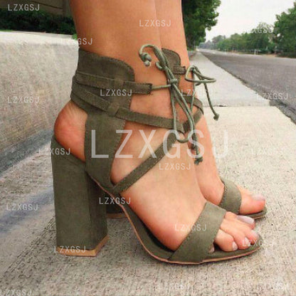Wunderschön gefertigte Orthopädische Sandalen